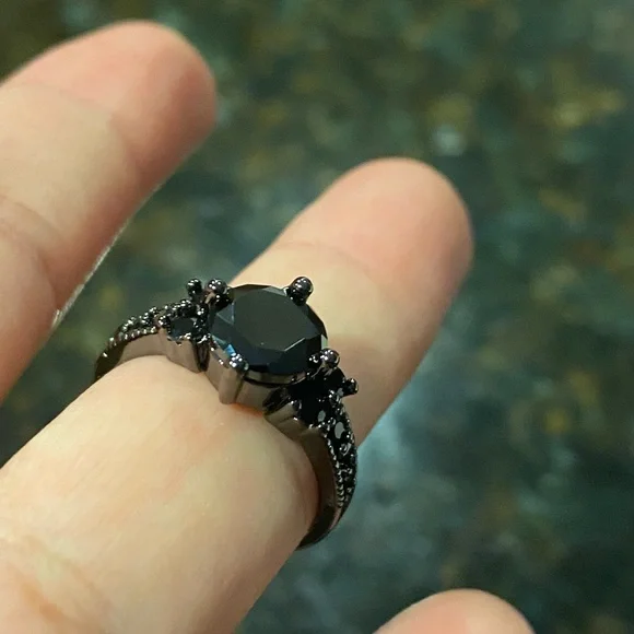 COPY - Gothic style ring - Picture 5 of 6